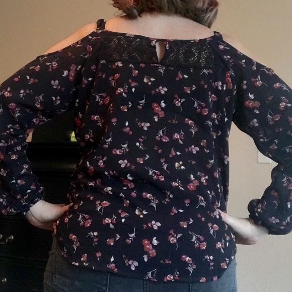 Super cute boho top - Picture 4 of 8